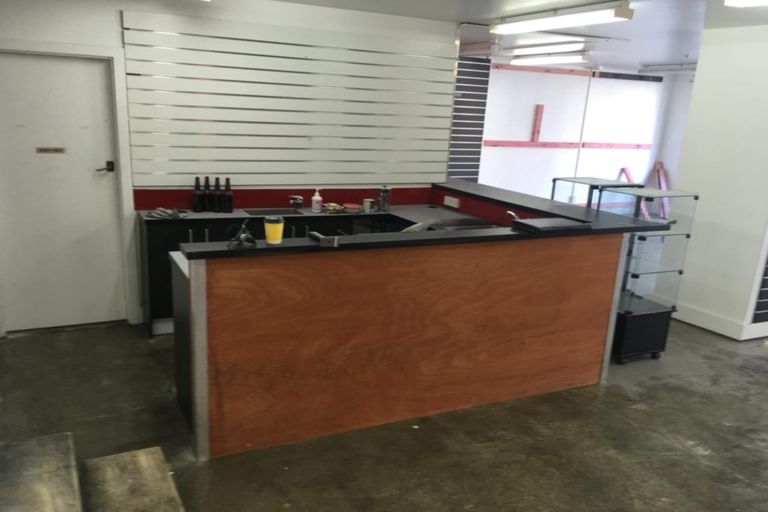 Photo of property in 144 Victoria Street, Cambridge, 3434