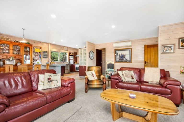 Photo of property in 120 Highridge Road, Clevedon, Papakura, 2582