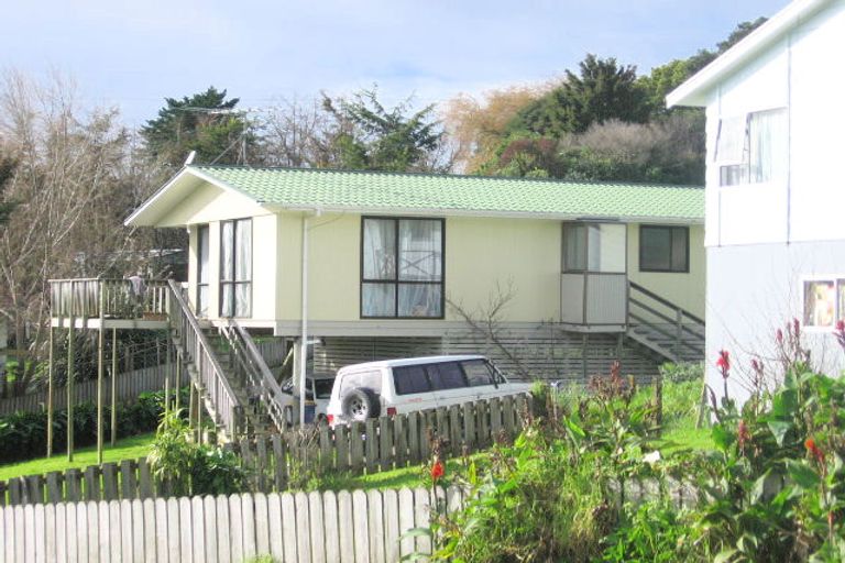 Photo of property in 11 Timandra Place, Massey, Auckland, 0614