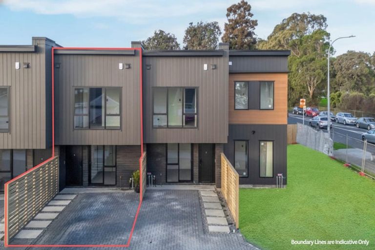 Photo of property in 3/399 Massey Road, Mangere East, Auckland, 2024