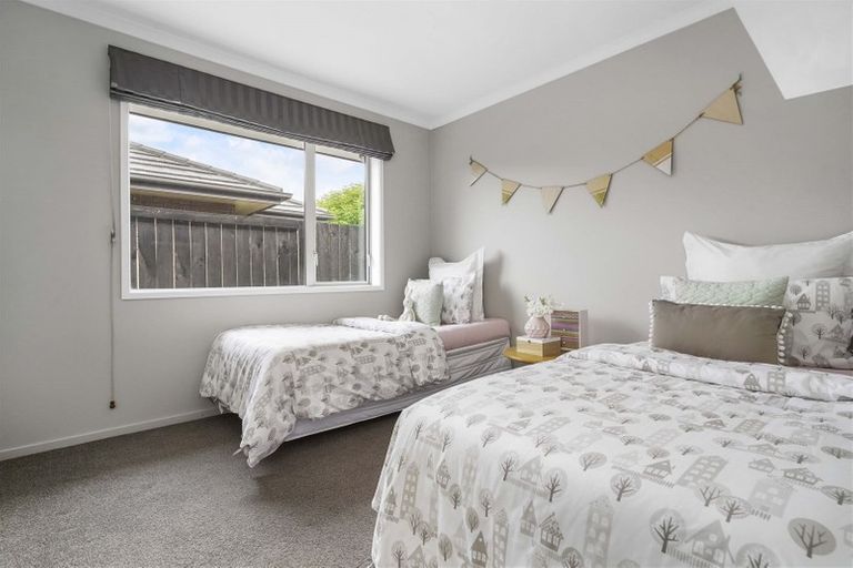 Photo of property in 9 Trauzer Place, Flagstaff, Hamilton, 3210