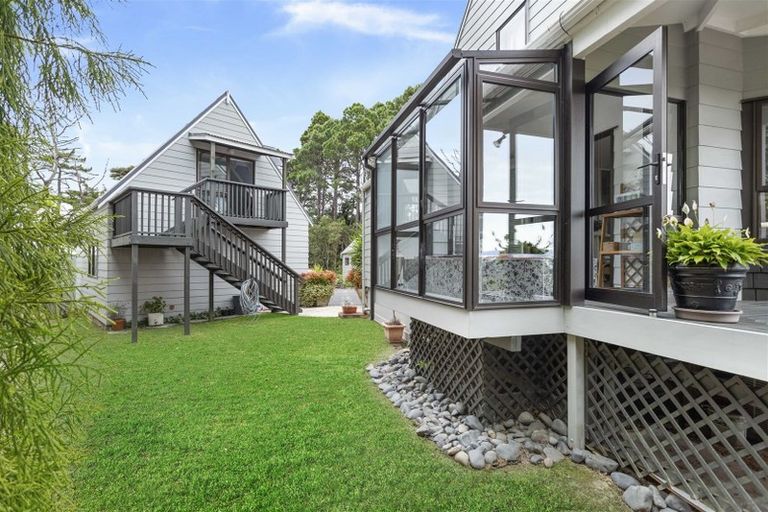 Photo of property in 38 Crows Road, Swanson, Auckland, 0614
