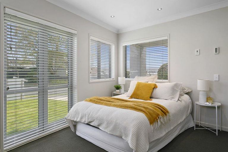 Photo of property in 13 Pokaka Crescent, Wharewaka, Taupo, 3330