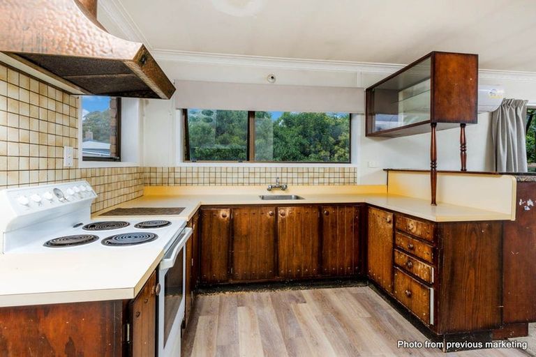 Photo of property in 2/1 Claude Brookes Drive, Henderson, Auckland, 0612