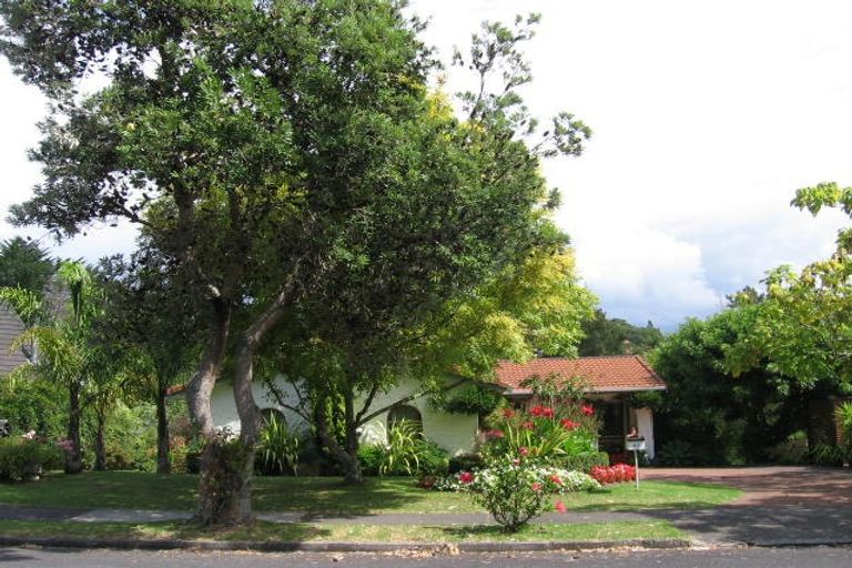 Photo of property in 42 Waiau Street, Torbay, Auckland, 0630