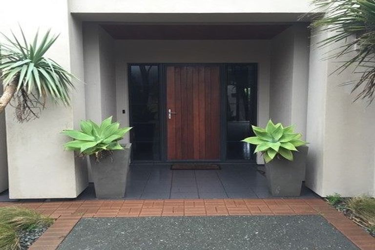 Photo of property in 40 Downing Street, Crofton Downs, Wellington, 6035