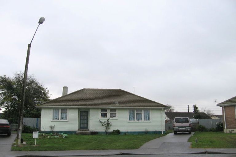 Photo of property in 305 Ruru Place, Camberley, Hastings, 4120