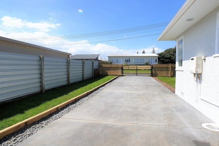 Photo of property in 9a Bamber Street, Castlecliff, Whanganui, 4501