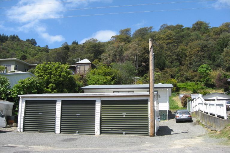 Photo of property in 57a Milton Terrace, Picton, 7220