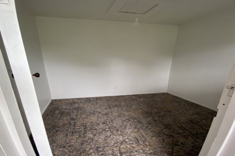 Photo of property in 94 Endeavour Street, Lyall Bay, Wellington, 6022