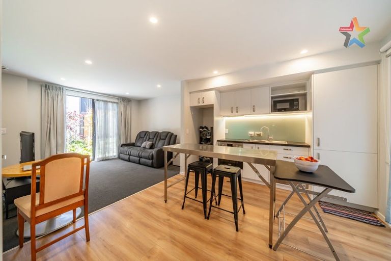 Photo of property in 4/185 High Street, Hutt Central, Lower Hutt, 5010