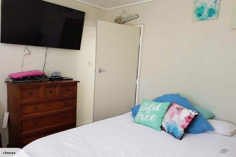 Photo of property in 10a Camellia Terrace, Maungaraki, Lower Hutt, 5010