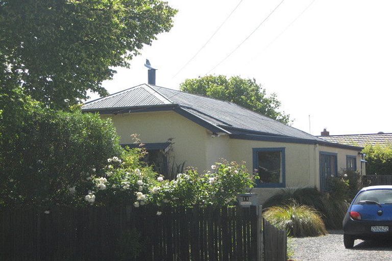 Photo of property in 2/11 Moana Street, Somerfield, Christchurch, 8024