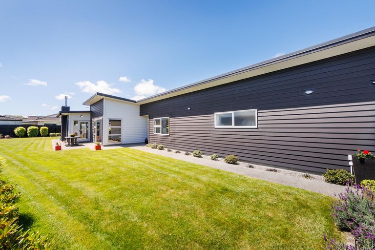 Photo of property in 3 Cheltenham Lane, Awapuni, Palmerston North, 4412