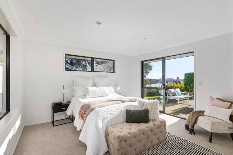 Photo of property in 72 Blue Heron Rise, Stanmore Bay, Whangaparaoa, 0932