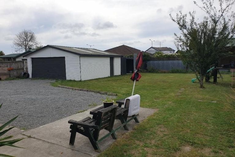 Photo of property in 46 Lambeth Crescent, Redwood, Christchurch, 8051