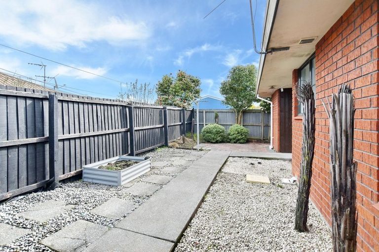 Photo of property in 2/106 Reynolds Avenue, Bishopdale, Christchurch, 8053