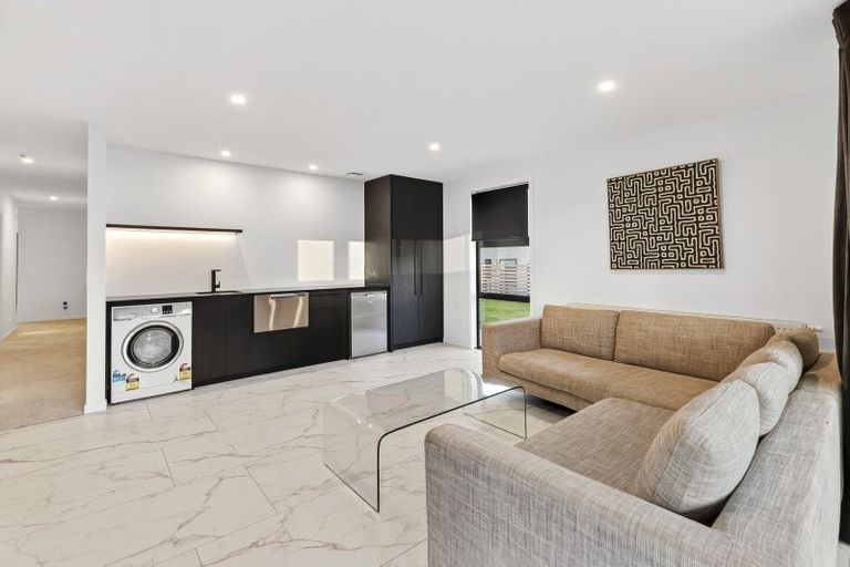 Photo of property in 9 Mills Road, Wanaka, 9305