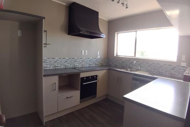 Photo of property in 1/107 John Downs Drive, Browns Bay, Auckland, 0630