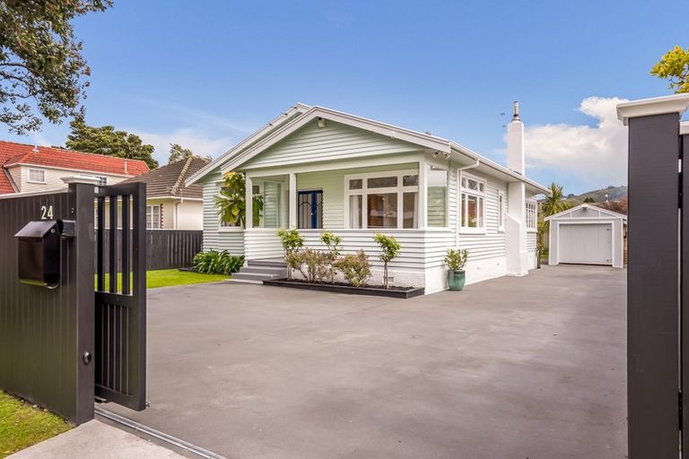 Photo of property in 24 Hart Avenue, Boulcott, Lower Hutt, 5011