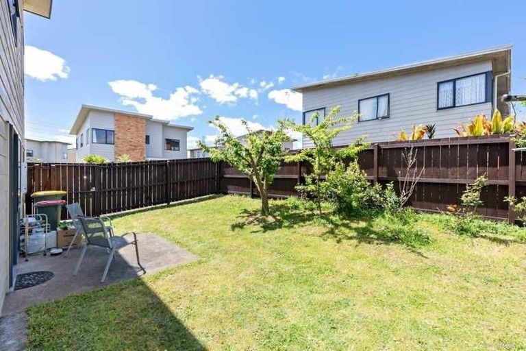 Photo of property in 6 Clarrie Wills Way, Otara, Auckland, 2025