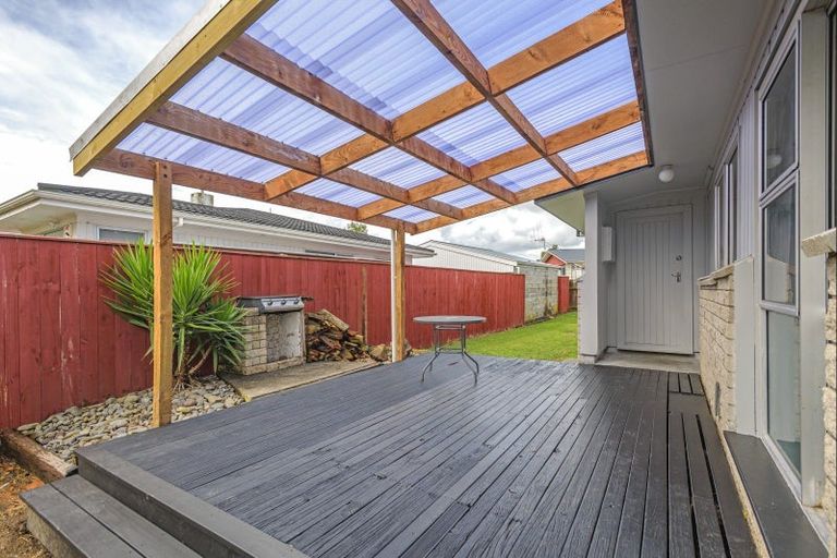 Photo of property in 1 Cavendish Crescent, Awapuni, Palmerston North, 4412