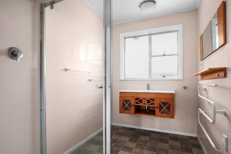 Photo of property in 9 Ashworth Street, Alexandra, 9320