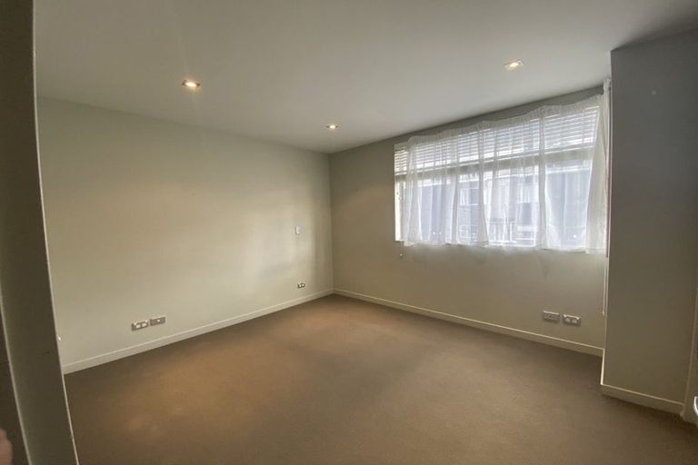 Photo of property in The Altair, 35/120 Rintoul Street, Newtown, Wellington, 6021