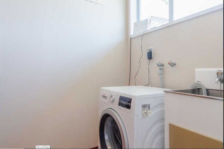 Photo of property in 11 O'halloran Drive, Halswell, Christchurch, 8025