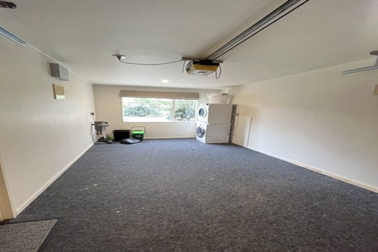 Photo of property in 3/57 Gladstone Road, Northcote, Auckland, 0627