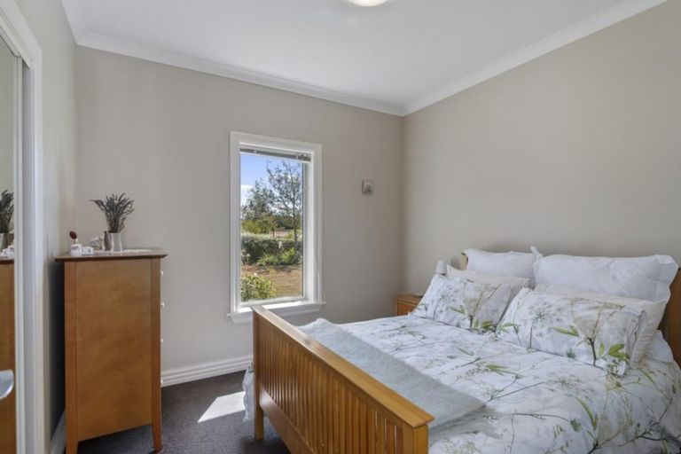 Photo of property in 272 Barkers Road, Loburn, Rangiora, 7472