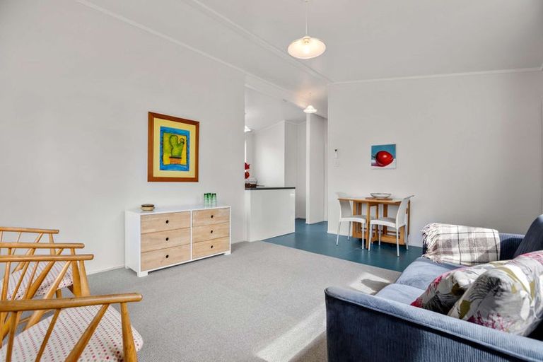 Photo of property in 1/6 Leonard Road, Mount Wellington, Auckland, 1060