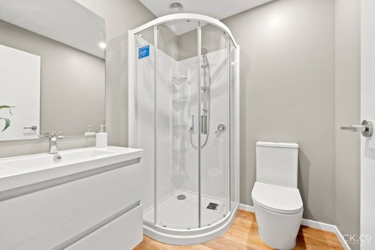 Photo of property in 22a Palmer Crescent, Silverstream, Upper Hutt, 5019