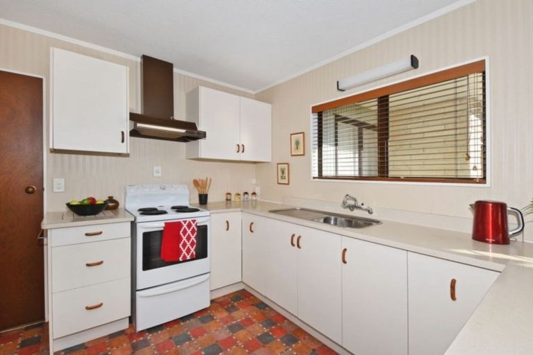 Photo of property in 5a Lilian Street, Te Kamo, Whangarei, 0112