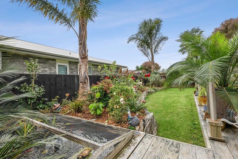 Photo of property in 17 Kagan Avenue, Mangawhai, 0505