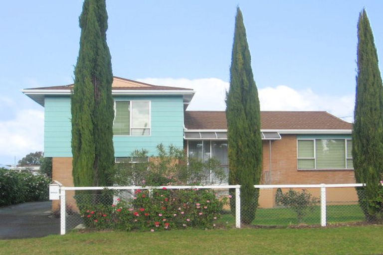 Photo of property in 3 Pine Park Road, Onerahi, Whangarei, 0110