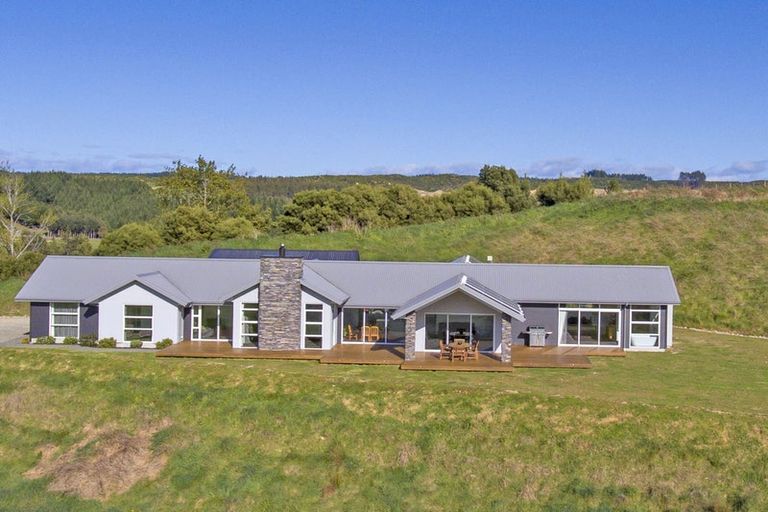 Photo of property in 70 Teapot Valley Road, Brightwater, 7091