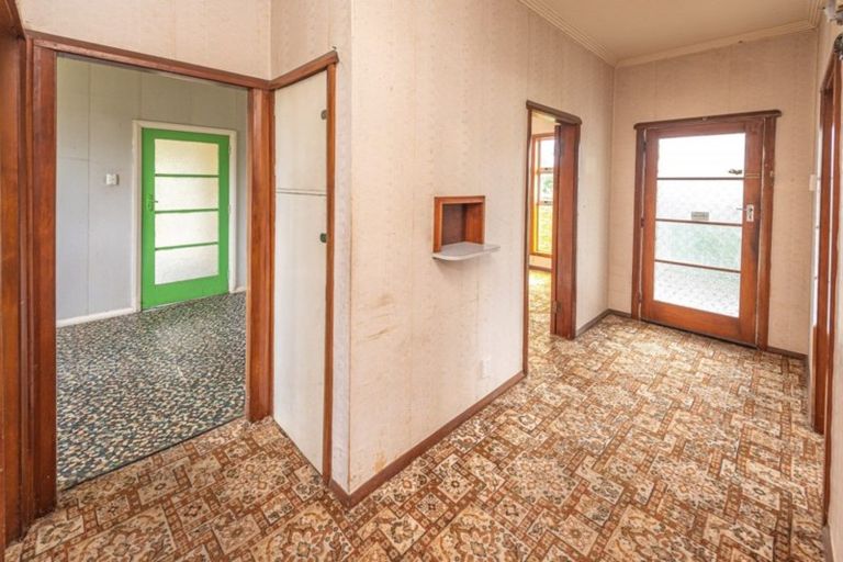 Photo of property in 11 Nikau Street, Tawhero, Whanganui, 4501