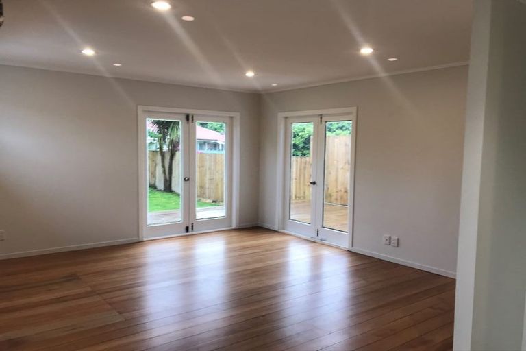 Photo of property in 12 Pinfold Avenue, Hamilton East, Hamilton, 3216