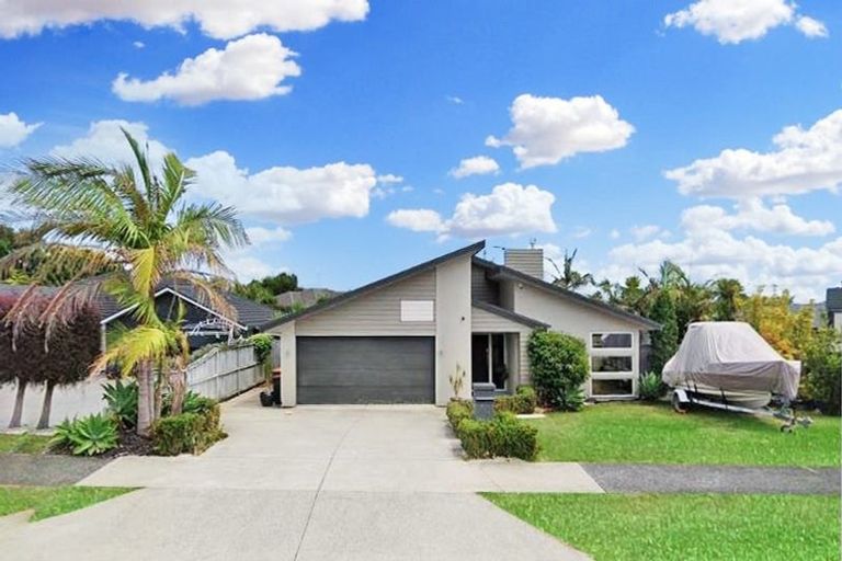 Photo of property in 50 Intrepid Crescent, Beachlands, Auckland, 2018