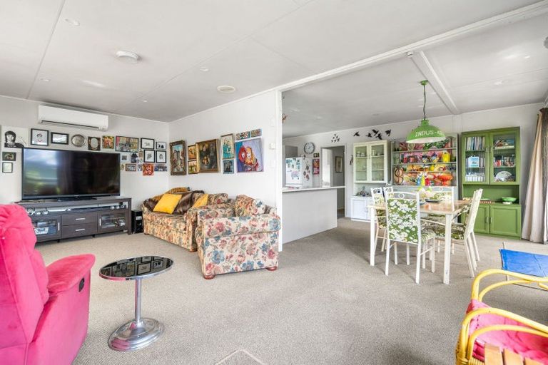 Photo of property in 10 Vista Place, Tikipunga, Whangarei, 0112