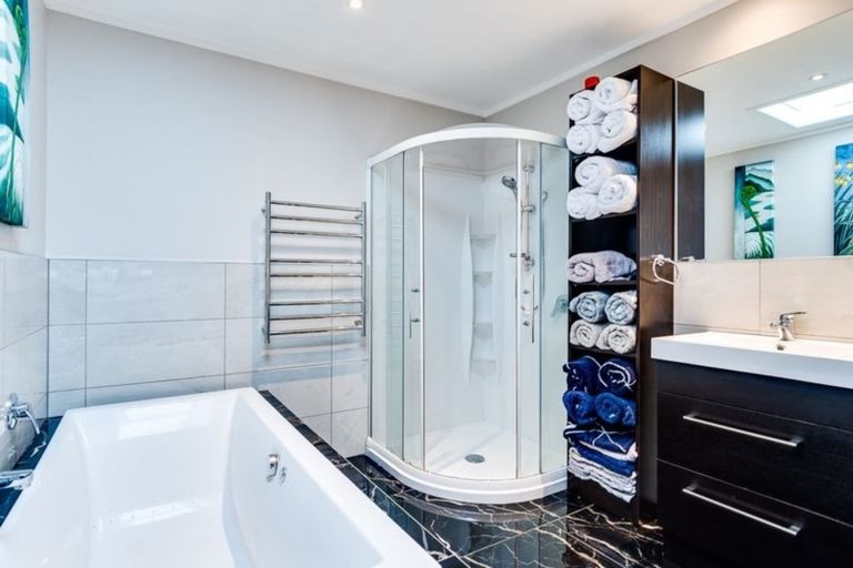 Photo of property in 367 Kennedy Road, Pirimai, Napier, 4112