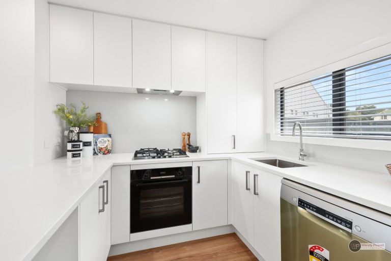 Photo of property in 6/51 Kings Crescent, Hutt Central, Lower Hutt, 5010