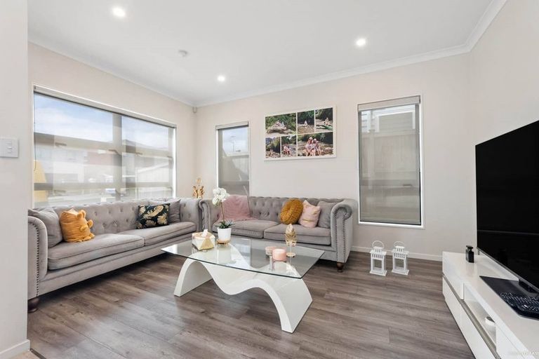 Photo of property in 13 Lisnoble Road, Flat Bush, Auckland, 2019