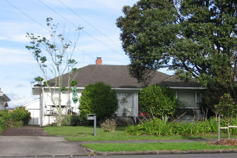 Photo of property in 28 Bradbury Road, Botany Downs, Auckland, 2010