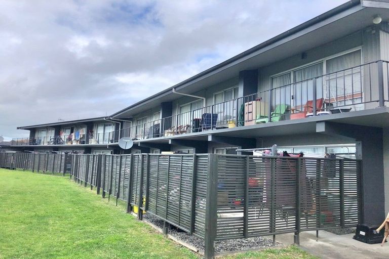 Photo of property in Marewa Lodge Apartments, 19/44 Taradale Road, Marewa, Napier, 4110