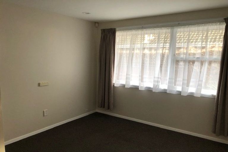 Photo of property in 20 Dunster Street, Burnside, Christchurch, 8053