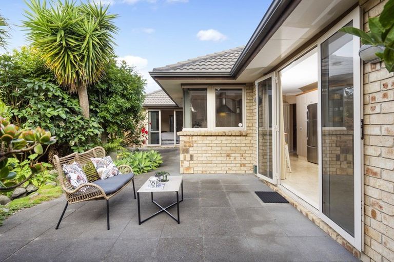 Photo of property in 20 Tuihana Drive, Papamoa Beach, Papamoa, 3118