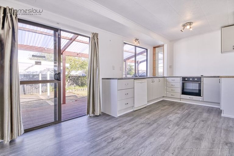 Photo of property in 101 Shifnal Drive, Randwick Park, Auckland, 2105