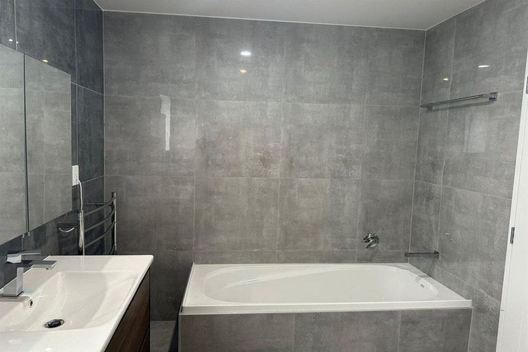 Photo of property in 46a Cargill Street, Papakura, 2110